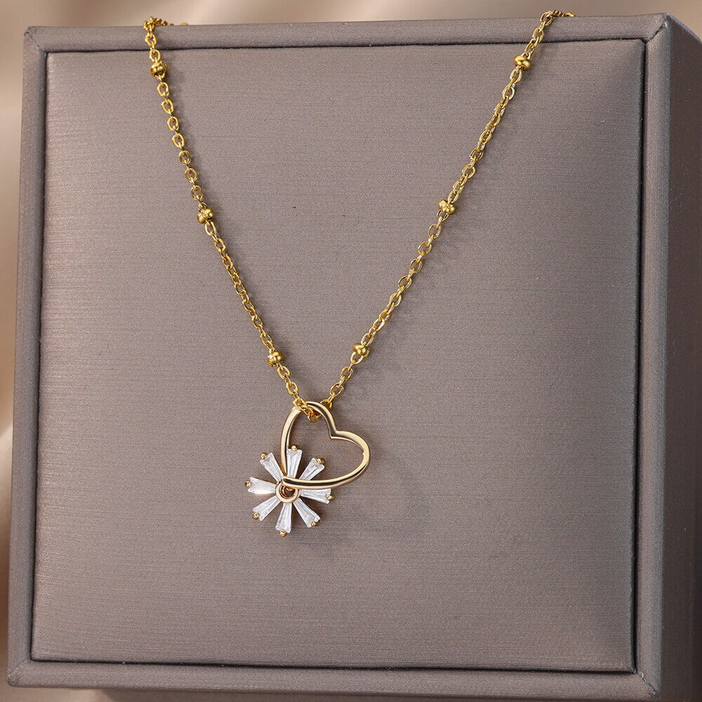 Heart Flower Necklaces For Women